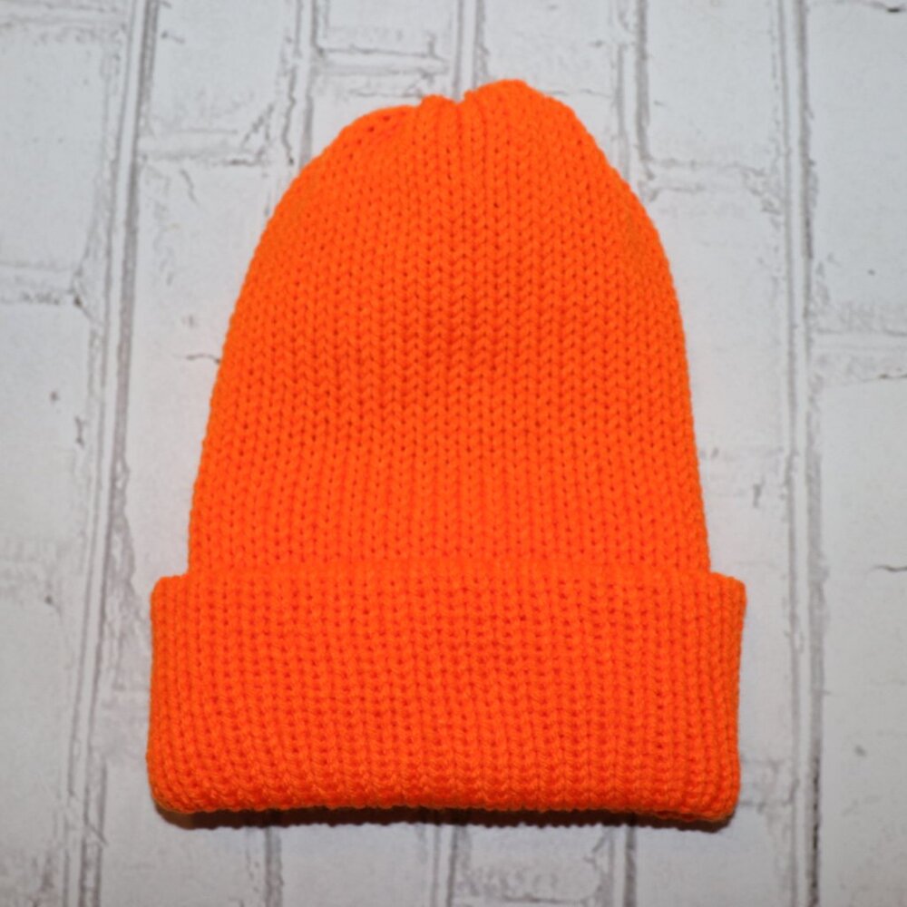 🧡 Handmade Beanie · Tangerine Punch Yarn · Boutique Knit